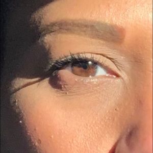 Meet your Posher, Edith